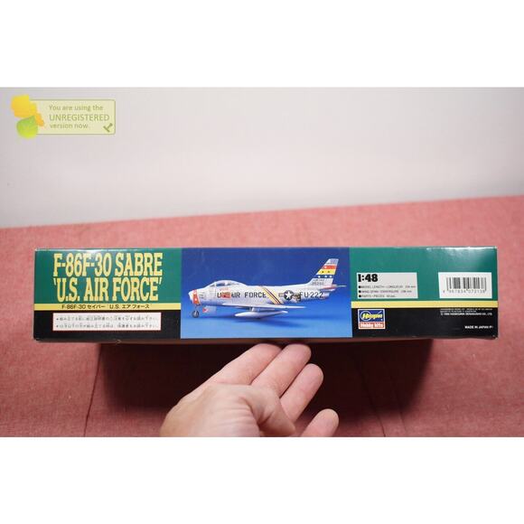 Hasegawa F-86F-30 Sabre U.S. Air Force Model 1/48 (Package Wear) - Picture 12 of 13